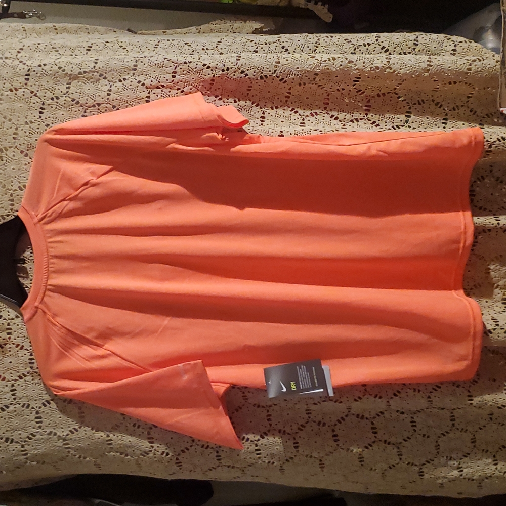 Men's Nike Athletic Shirt - Picture 9 of 15